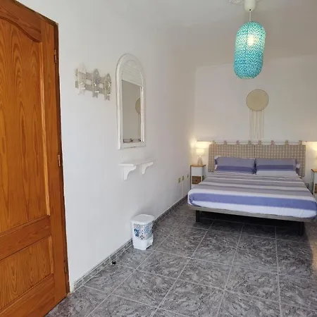 Casa Natura Ainhoa בית אירוח